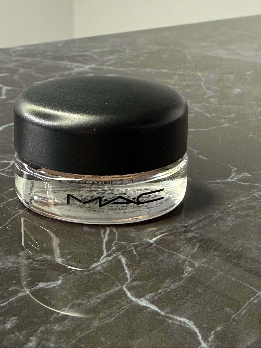 Mac paint pot
